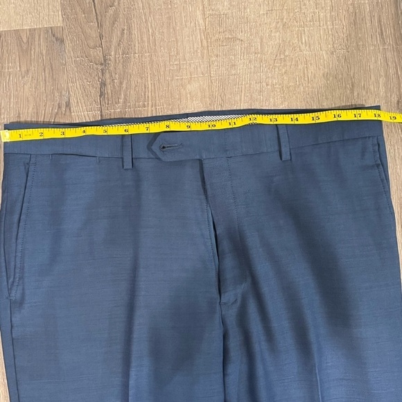 Men’s Hart Schaffner Marx 34W 33L Navy Wool Stretch Lightweight Dress Work Pants - Picture 8 of 11